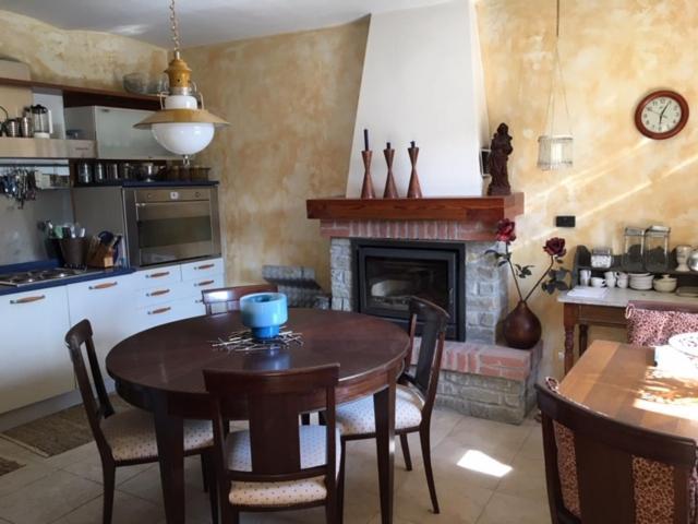 Casa Petra - Casa Tre Stelle - Casa Caneva - Ferien Fuer 6-14 Personen Ponti Bagian luar foto